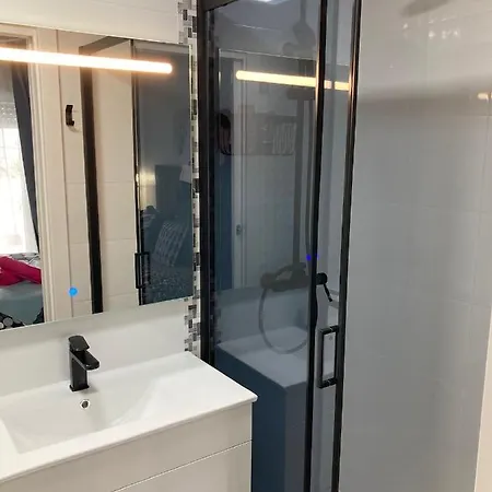 Piso De Luxe Centre 아파트